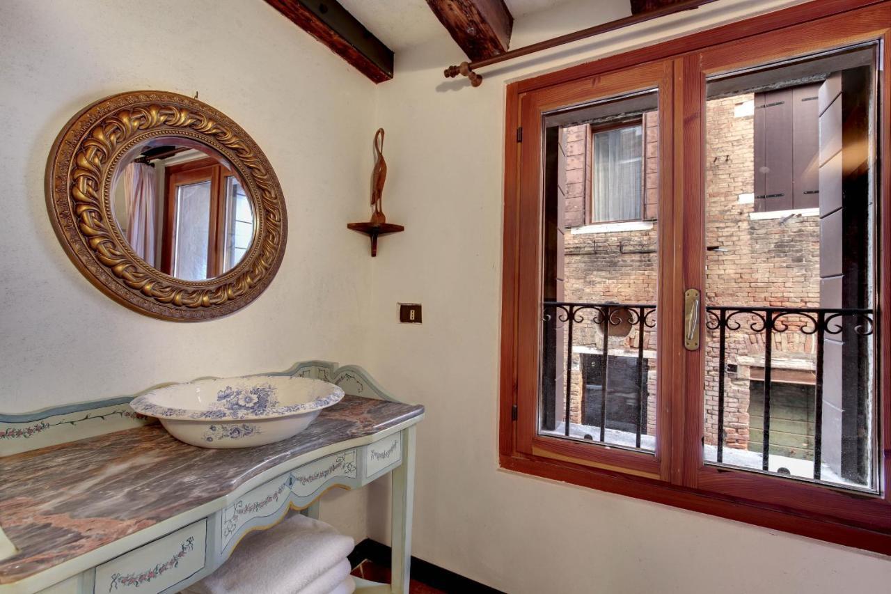 Canal View Suite In Rialto By Wonderful Italy Venice Exterior photo